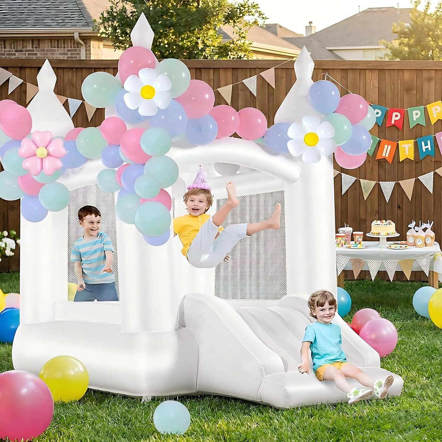 Kids Outdoor House With Slide - Beyaz Zıplama Evi İç ve Dış